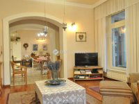 Eladó családi ház, Kecskeméten 188 M Ft, 7 szobás