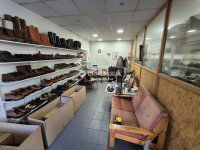 Eladó családi ház, Tatán 399 M Ft, 10 szobás