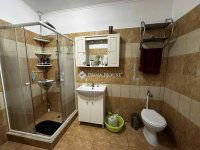 Eladó családi ház, Pincehelyen 35 M Ft, 3 szobás