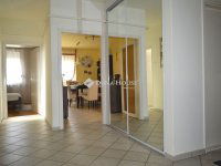 Eladó családi ház, Debrecenben 169 M Ft, 9 szobás