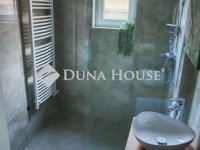 Eladó téglalakás, Pécsett 42.9 M Ft, 1 szobás