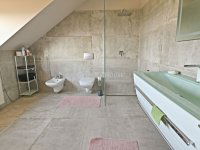 Eladó ikerház, Pécsett 179 M Ft, 4 szobás / költözzbe.hu