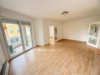 Eladó téglalakás, Nyíregyházán 61.9 M Ft, 3 szobás