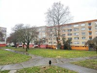 Eladó panellakás, Pécsett 46.9 M Ft, 3 szobás