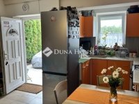 Eladó téglalakás, Szigethalmon 66.8 M Ft, 2+1 szobás