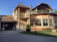 Eladó családi ház, Mezőtúron 64.9 M Ft, 5+2 szobás