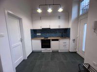 Kiadó téglalakás, albérlet, VII. kerületben, Dob utcában