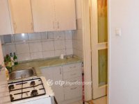Eladó családi ház, Pécsett 299 M Ft, 9 szobás