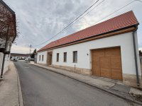 Kiadó iroda, Tatán 350 E Ft / hó, 3 szobás