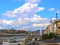 Eladó téglalakás, V. kerületben 199.9 M Ft, 5 szobás