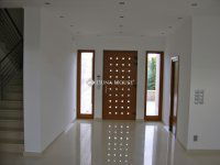 Eladó családi ház, III. kerületben 806.25 M Ft, 7 szobás