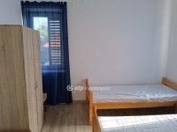 Eladó családi ház, Balatonalmádiban 220 M Ft, 10 szobás