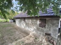 Eladó családi ház, Pilisen 15.5 M Ft, 2 szobás