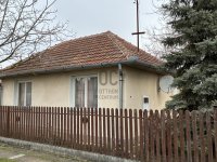 Eladó családi ház, Komádiban 8.5 M Ft, 3 szobás