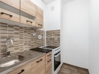 Eladó panellakás, Tatabányán 31.99 M Ft, 2 szobás