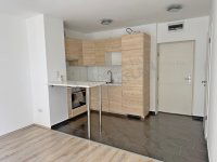 Kiadó téglalakás, albérlet