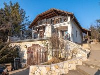 Eladó családi ház, Fóton 165.5 M Ft, 6 szobás