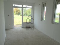 Eladó nyaraló, Balatonszárszón 56.5 M Ft, 3 szobás