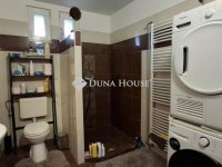 Eladó családi ház, Vecsésen 149.999 M Ft, 5 szobás