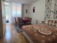 Eladó panellakás, Dunaújvárosban 32 M Ft, 2 szobás