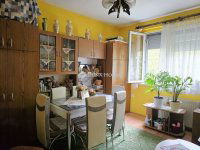 Eladó panellakás, Pécsett 47.9 M Ft, 2 szobás