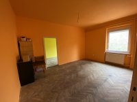 Eladó téglalakás, Komlón, Kazinczy Ferenc utcában 9.99 M Ft