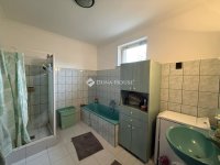 Eladó családi ház, Kunadacson 74 M Ft, 5 szobás