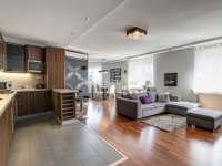 Kiadó téglalakás, albérlet, V. kerületben, Bajcsy-Zsilinszky úton