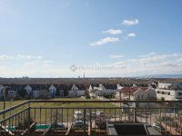 Eladó téglalakás, XVI. kerületben 180 M Ft, 3 szobás