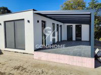 Eladó családi ház, Veszprémben 28.034 M Ft, 1+2 szobás