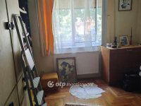 Eladó téglalakás, Pécsett 33.8 M Ft, 2 szobás