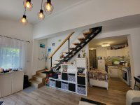 Eladó ikerház, Siófokon 169.999 M Ft, 6+1 szobás