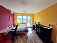 Eladó panellakás, Tatabányán 34 M Ft, 1 szobás