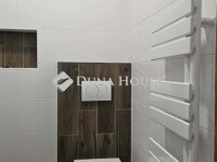 Eladó ikerház, Nyáregyházán 84 M Ft, 4 szobás