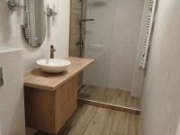 Kiadó panellakás, albérlet, Pécsett 210 E Ft / hó, 2 szobás