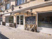 Eladó üzlethelyiség