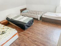 Eladó családi ház, XVI. kerületben 399 M Ft, 25 szobás