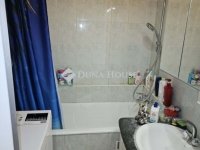 Eladó panellakás, X. kerületben 69.99 M Ft, 3 szobás