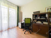 Eladó téglalakás, III. kerületben 238 M Ft, 5 szobás