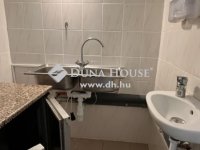 Eladó üzlethelyiség, Szombathelyen 39.4 M Ft