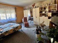 Eladó családi ház, Monyoródon 29.9 M Ft, 117+3 szobás