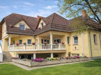 Eladó családi ház, Nyíregyházán 145 M Ft, 6 szobás