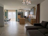 Eladó családi ház, Velencén 169 M Ft, 5 szobás