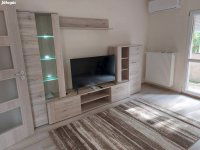 Kiadó panellakás, albérlet