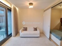 Eladó téglalakás, V. kerületben 205 M Ft, 1 szobás