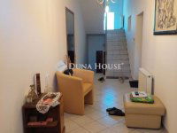 Eladó téglalakás, Baján 99.99 M Ft, 7 szobás