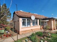 Eladó családi ház, Zámolyon 42.9 M Ft, 3 szobás