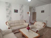 Kiadó téglalakás, albérlet, Tatán 560 E Ft / hó, 4 szobás