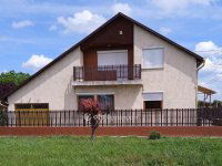 Eladó családi ház, Jászberényben 63 M Ft, 3+1 szobás