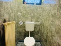 Eladó családi ház, Vecsésen 120 M Ft, 3 szobás